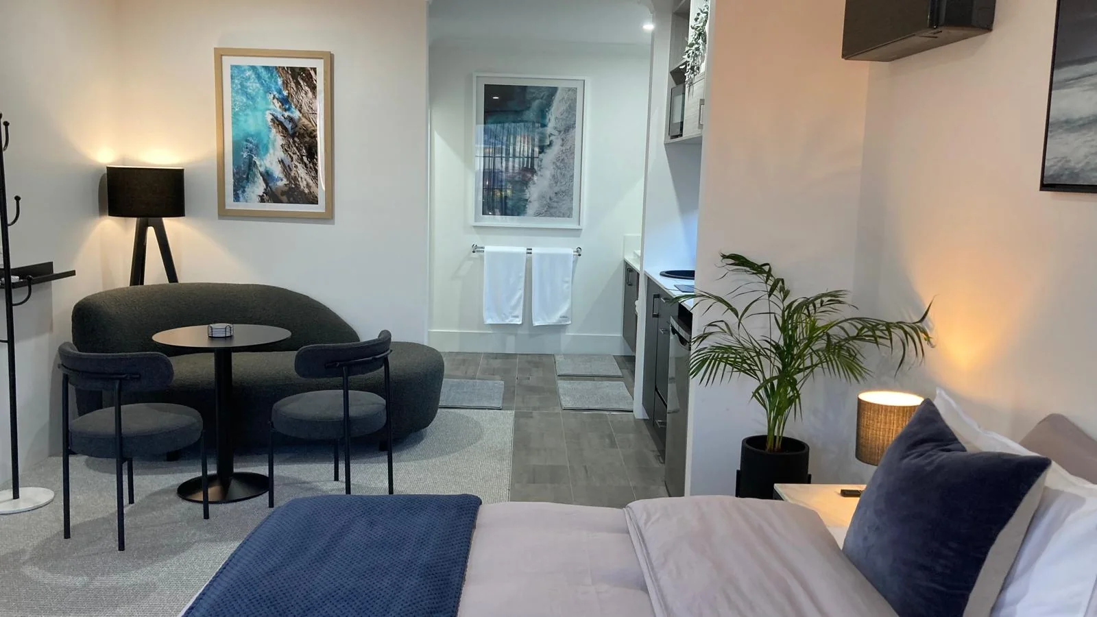 Wide overview of the BRiX suite