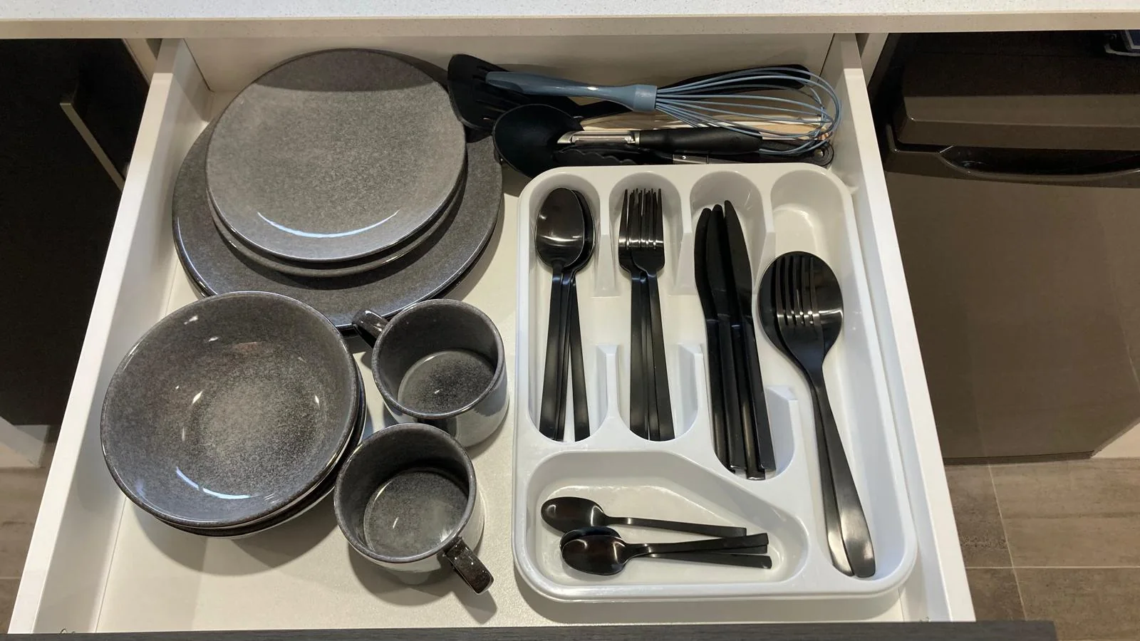 Tableware at BRiX